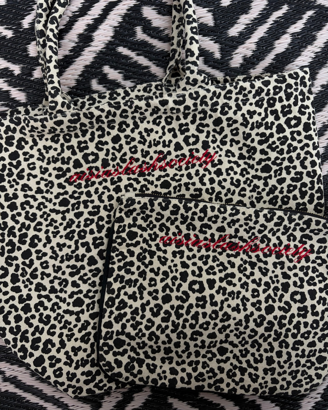 Embroidered Leopard Print Tote Bag Set